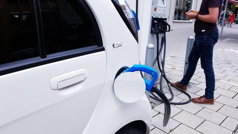 Nowoczesne trendy w amerykańskiej motoryzacji: najlepsze modele w USA